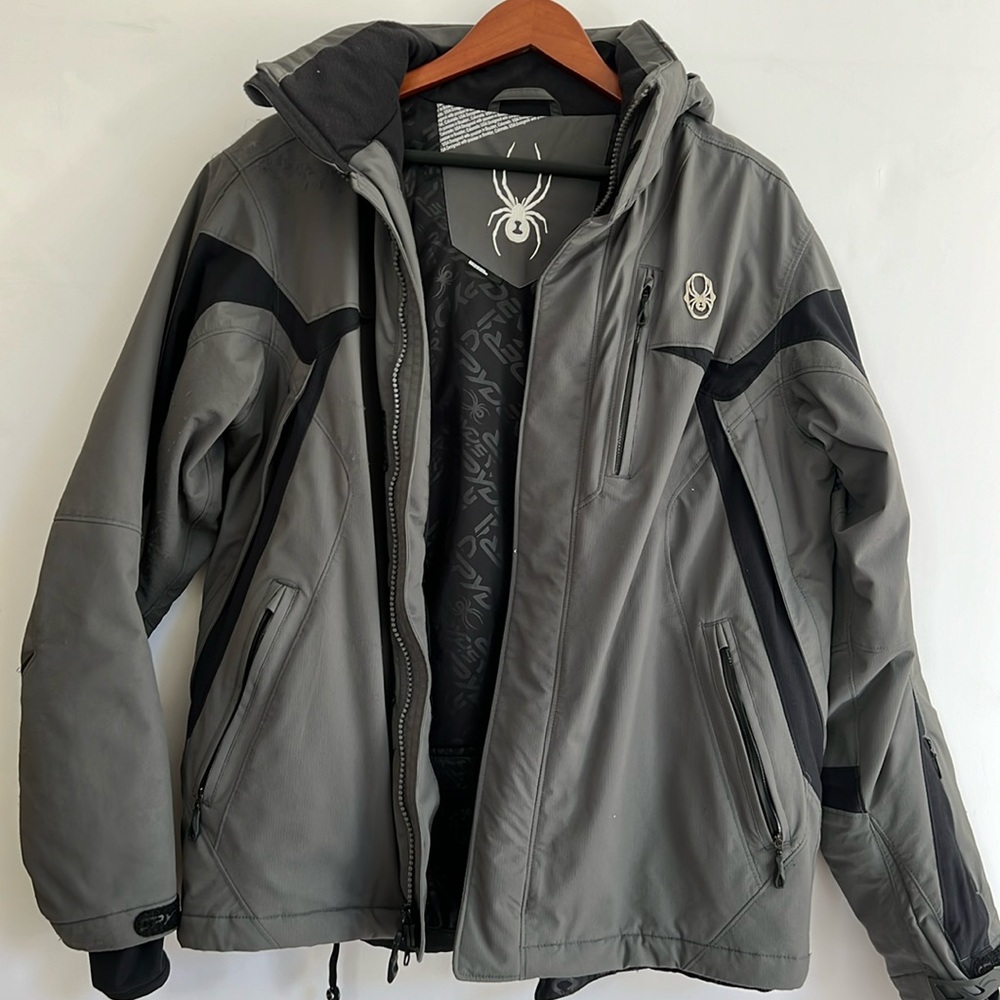Men's Spyder Ski Jacket Size Small
